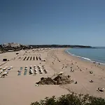 Ed Elite 3F Apartamento a 5 min a pé da Praia da Rocha com piscina e garagem *