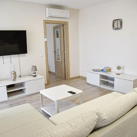 Elegante Com Garagem E Piscina Na Da Rocha Apartment *