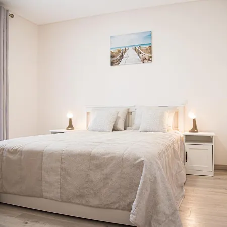 Elite 3f Com Mar, Piscina E Garagem