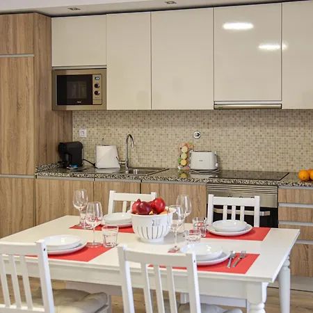 Elegante Com Garagem E Piscina Na Da Rocha Apartment Portimao