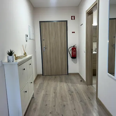 Elite 3f Com Mar, Piscina E Garagem Portimão