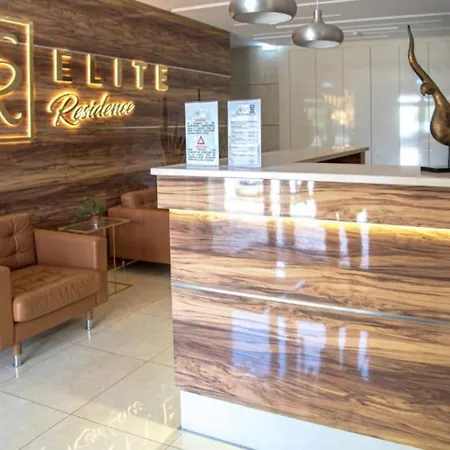 Elite 3f Com Mar, Piscina E Garagem * Портиман