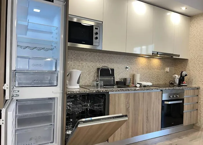 Appartement Piscina, Garagem A 5 Min A Pe Da Da Rocha Portimão